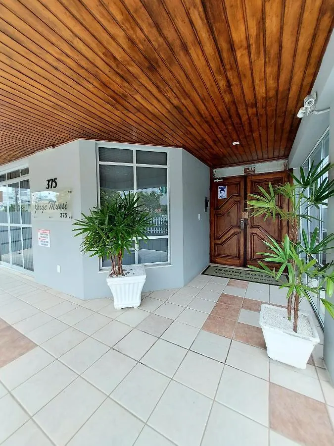 Excelente Apartamento A 1 Quadra E Meia Do Mar Florianopolis 0*,